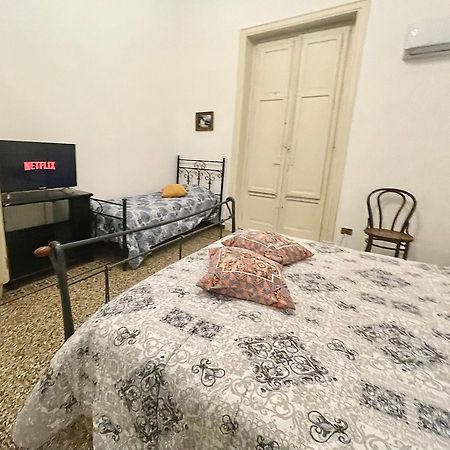 Suite Dreams Politeama Palermo Exterior photo